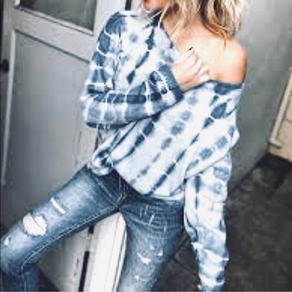 Vici Sweaters - Vici tie dye pullover sweater